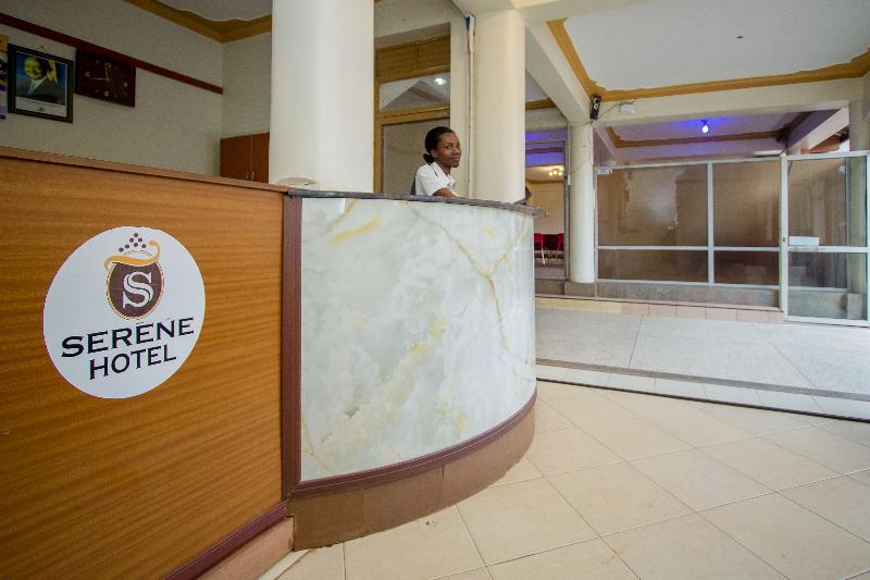 Serene Hotel Kampala Esterno foto